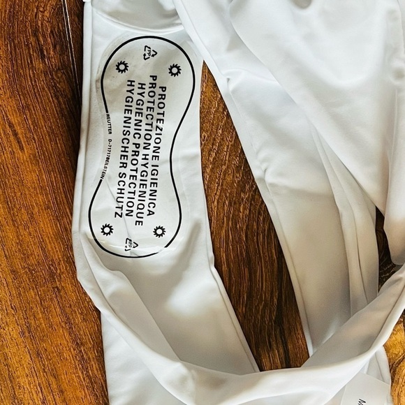 𝅺nwot Bikini High Cut Bathing Suit Set Medium - Picture 3 of 4